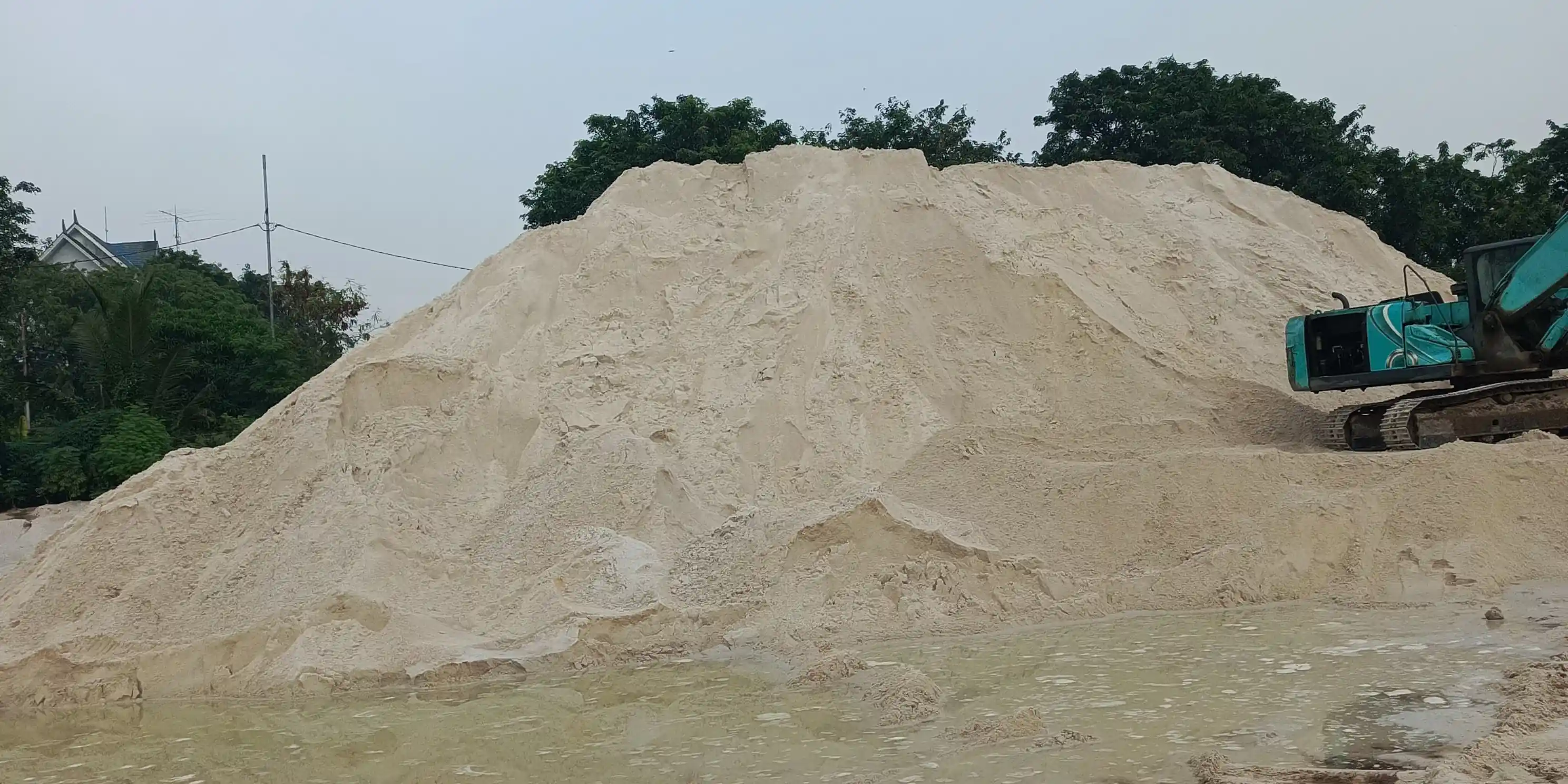Supplier pasir bangka cream berkualitas di bogor untuk material bahan bangunan